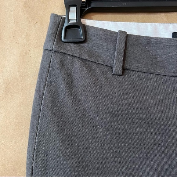 Aritzia | Babaton Elliot Pants Bi-Stretch Cigarette Trousers Skinny Grey Size 0 - Picture 5 of 15